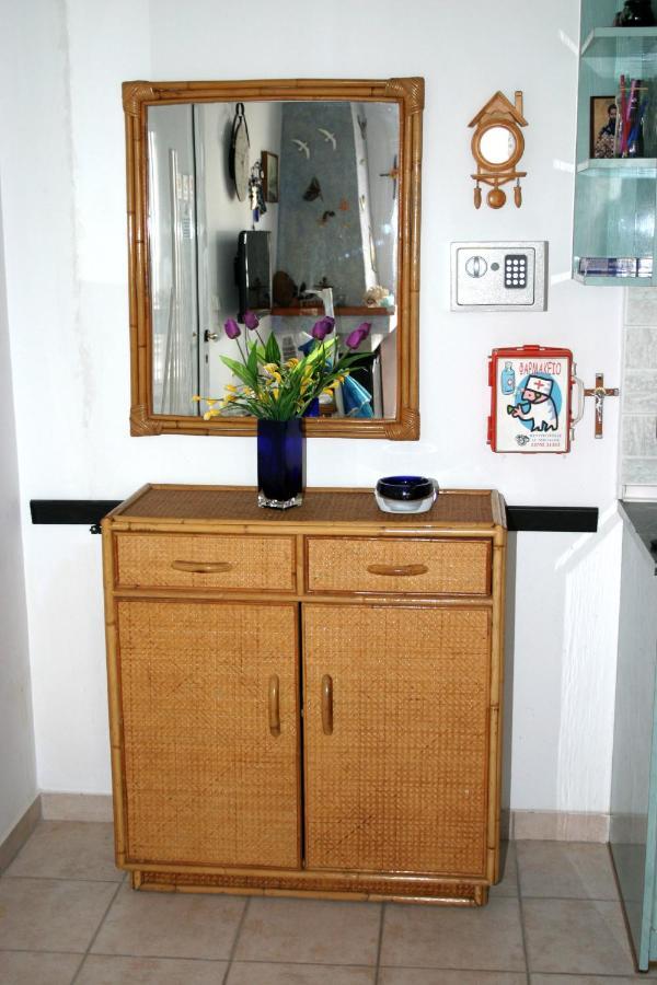 Just 20 Meters From The Beach Toroni Esterno foto
