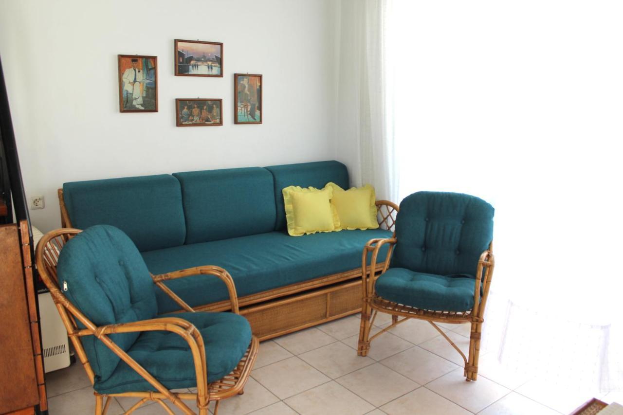 Just 20 Meters From The Beach Toroni Esterno foto